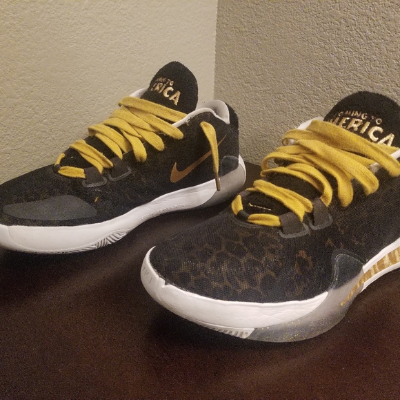 freak 1 welcome to america